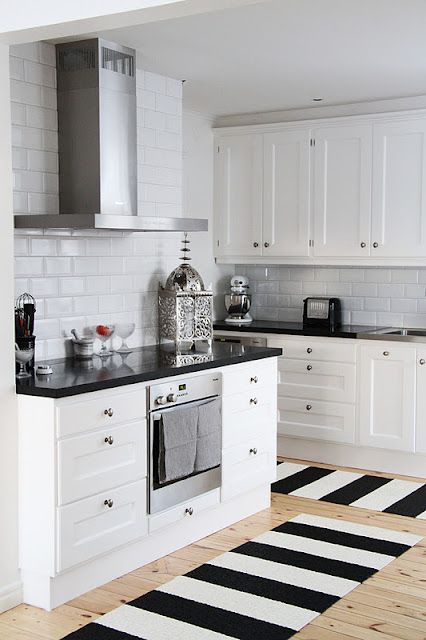 Kitchen Black And White Kitchen Ideas Impressive On Intended For 123 Best Kitchens Images Pinterest 27 Black And White Kitchen Ideas