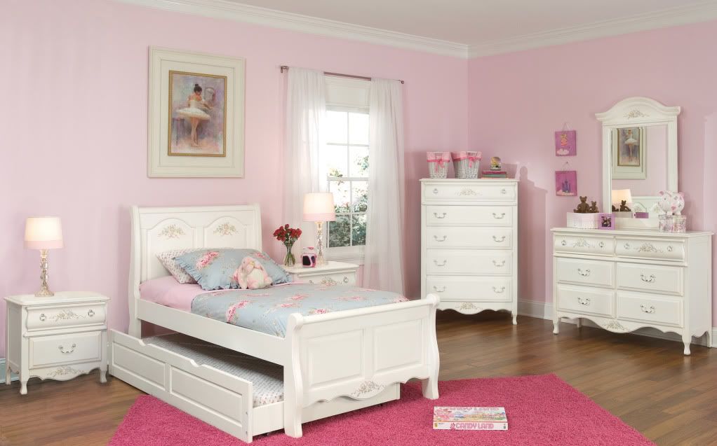  Teenage White Bedroom Furniture Magnificent On In Hypnotic Girls Twin Set With Elegan Victorian Style 6 Teenage White Bedroom Furniture