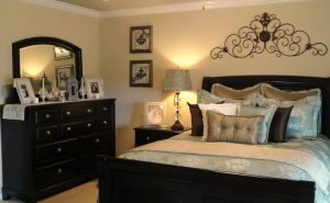 Bedroom Furniture And Decor