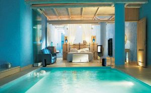 Cool Bedrooms With Water