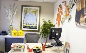 Decorating Your Office At Work