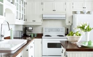 Kitchens With White Appliances And White Cabinets