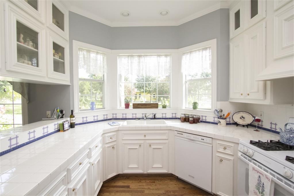 Floor White Tile Kitchen Countertops Nice On Floor In Is Ceramic Good For 8 White Tile Kitchen Countertops