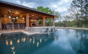 Backyard Pool And Outdoor Kitchen Designs