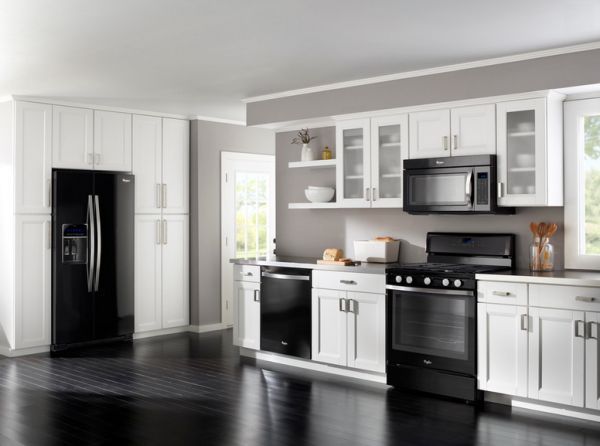 Kitchen White Kitchens With Black Appliances Delightful On Kitchen How To Decorate A 0 White Kitchens With Black Appliances