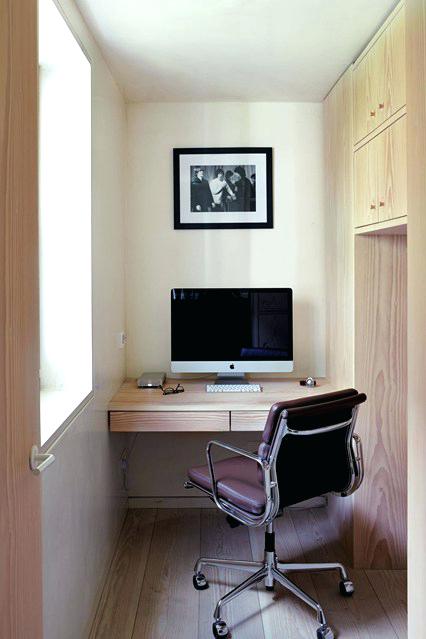  Decorating A Small Office Exquisite On Throughout Ideas Lovely Space Design 26 Decorating A Small Office