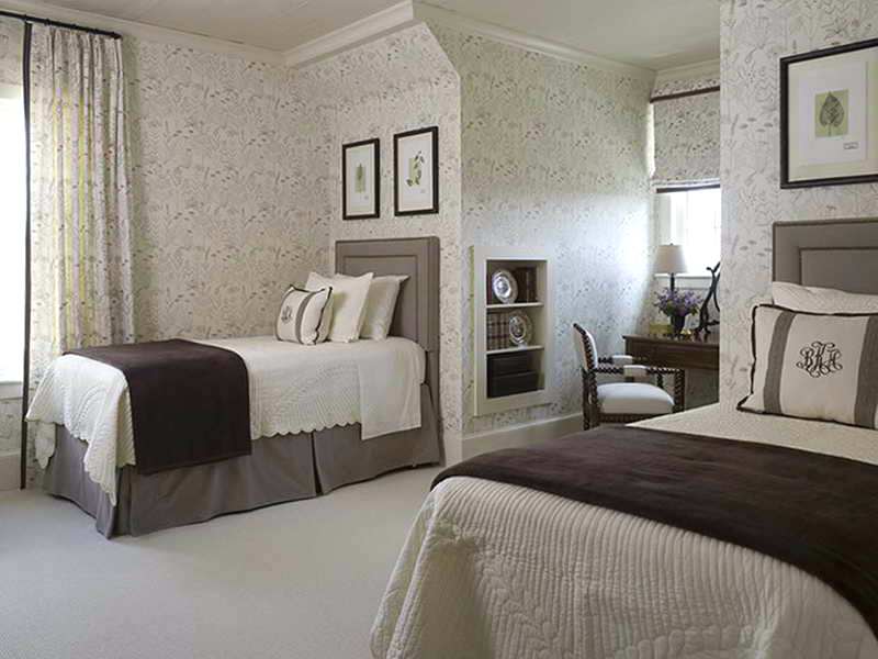 Bedroom Decorating Ideas For Guest Bedrooms Delightful On Bedroom In Small Room And Pictures 3 Decorating Ideas For Guest Bedrooms