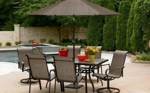 Outdoor Dining Furniture With Umbrella
