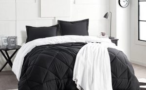 White And Black Bed Sheets