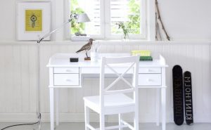 White Wood Office Desk